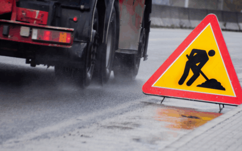 Lavori notturni a Città Giardino: modifiche alla viabilità per il rifacimento stradale