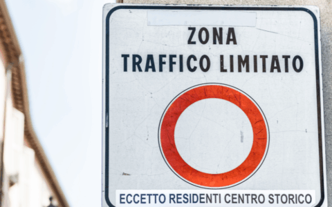 Rieti, il calvario dei permessi ZTL: code infinite e rallentamenti alla Saba, cittadini sul piede di guerra