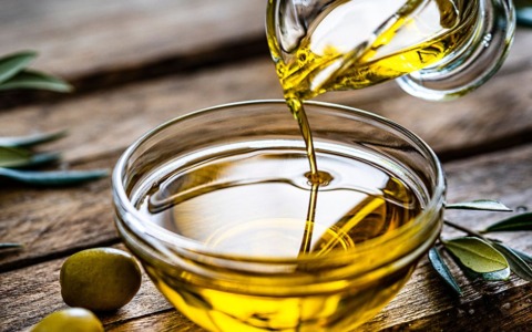 Annata Olearia: calo significativo della produzione, eccellenza nella qualità