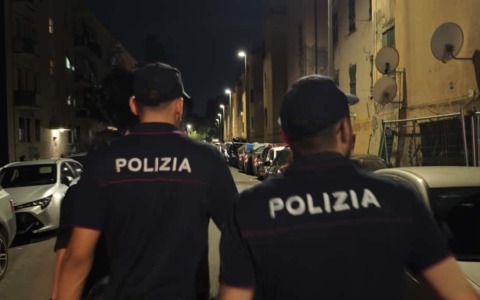 Quattro arresti per una rissa in piazza Cavour