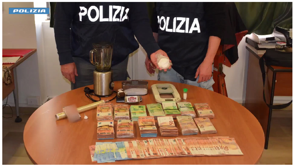 Sequestrati 170mila euro e droga: arrestato un sessantenne a Contigliano