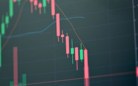 La Crisi Economica a Rieti: Impatto sulle Imprese e lo Sviluppo dei Centri Commerciali