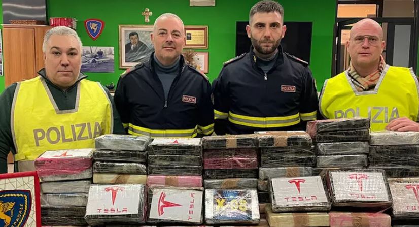 Scoperta di 111 chili di cocaina in un autotreno: un arresto effettuato