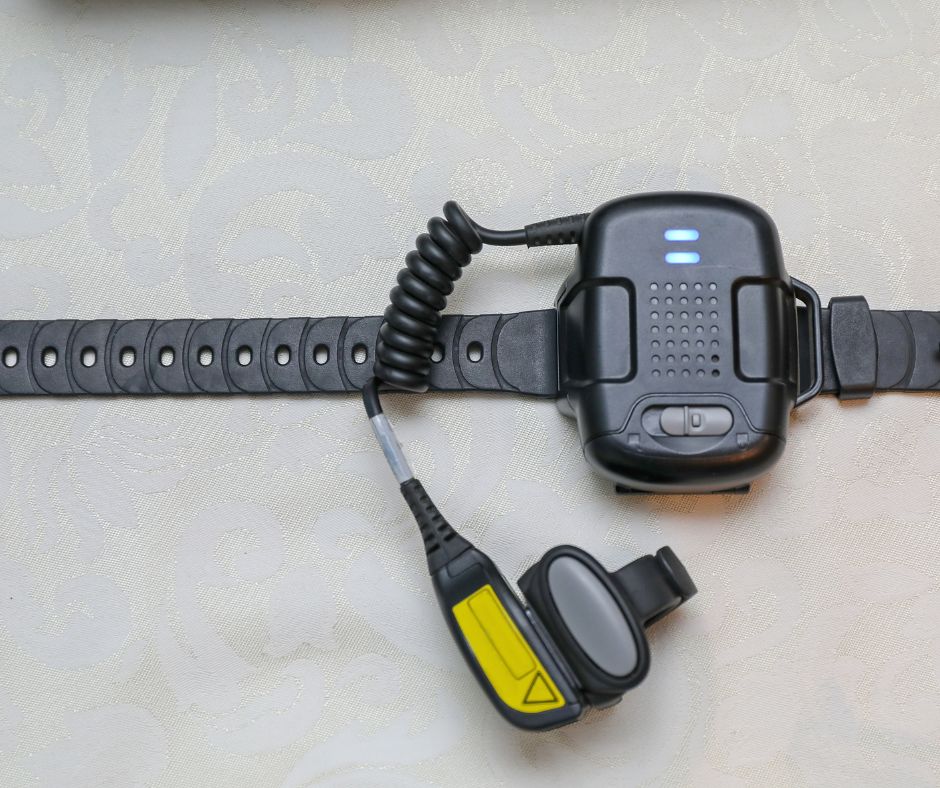 Braccialetto elettronico per uno stalker: misura cautelare per un 53enne di Cantalice