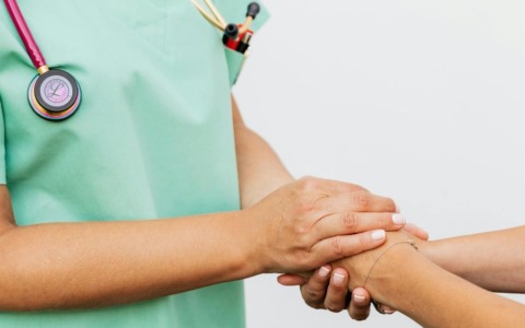 Screen and Care: Un progetto innovativo per il benessere delle donne in terapia oncologica a Rieti